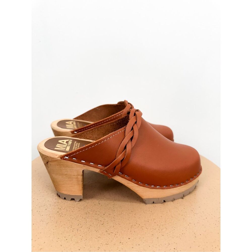 MIA Women’s Elsa Luggage Brown Leather Braid Swedish Heeled Clogs - Picture 13 of 14